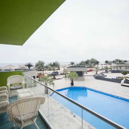Seven Sea Apartment *